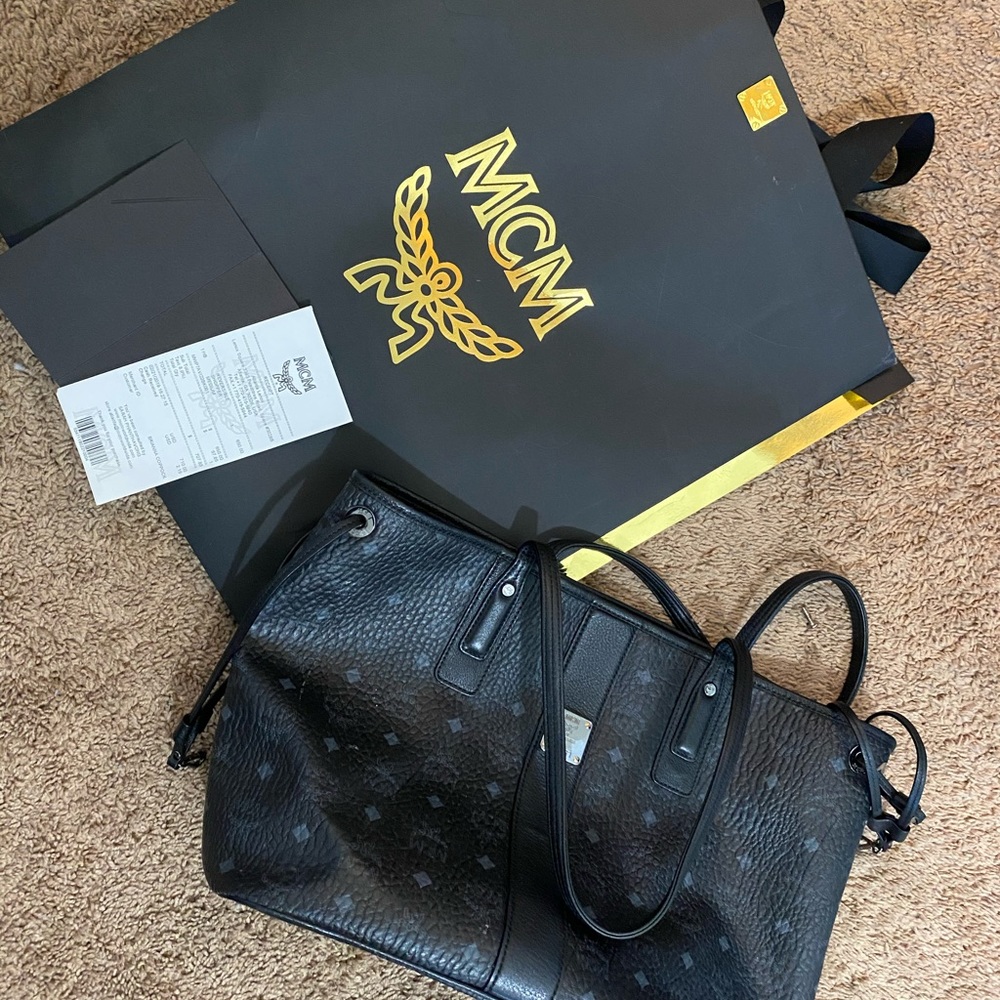 MCM Reversible shopper medium